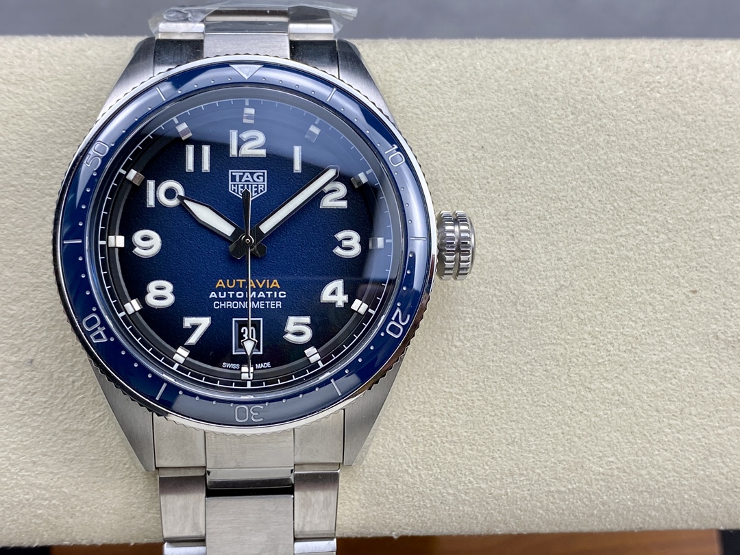 Tag Heuer Autavia Calibre 5 Chronometer WBE5116.EB0173 42mm