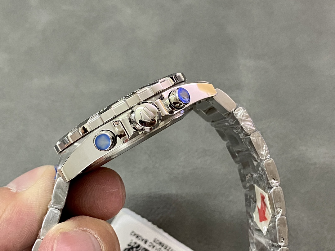 Tag Heuer Formula 1 Chronograph Quartz Black Dial CAZ101AC.BA0842