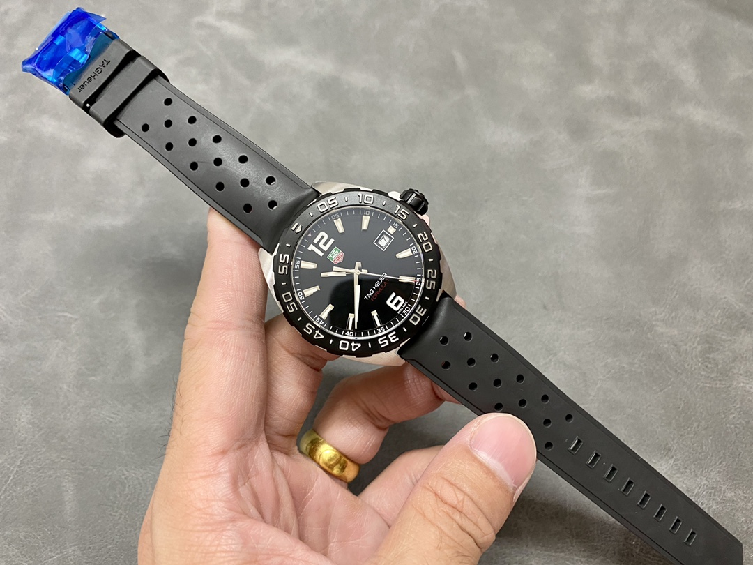 Tag Heuer Formula 1 Quartz WAZ1110.FT8023 41mm Mens Watch