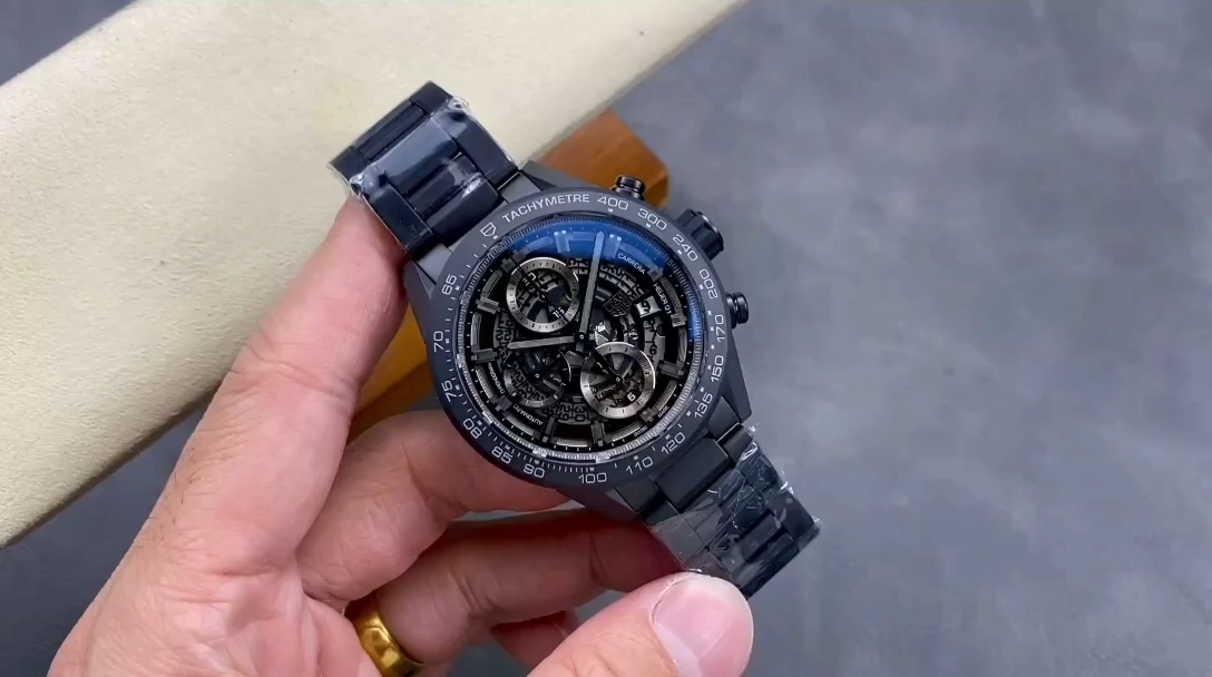 TAG Heuer Carrera Calibre Heuer 01 CAR2090.BH0729 Automatic 43mm