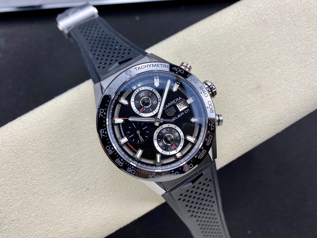 Tag Heuer Carrera Calibre Heuer 01 CAR201Z.FT6046 Automatic 43mm