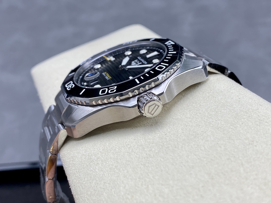 TAG Heuer Aquaracer Professional 300 WBP201A.BA0632 Automatic 43mm