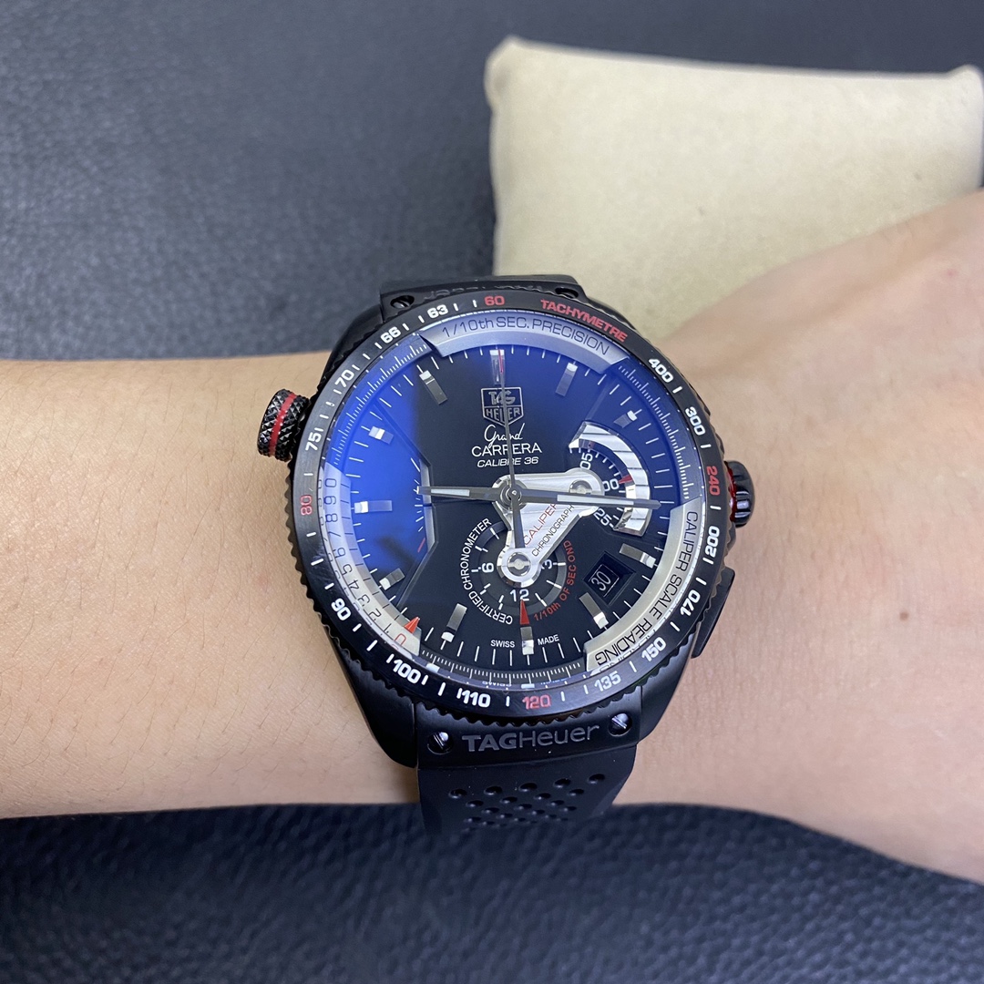 Tag Heuer Grand Carrera CAV5185.FT6020 43mm