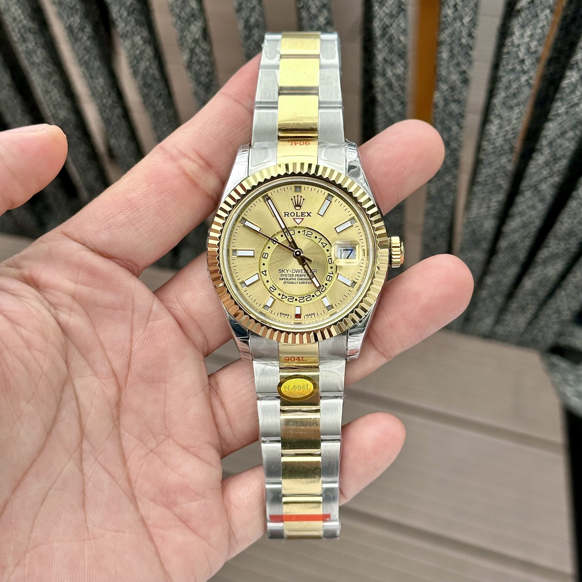 Rolex Sky Dweller Champagne Dial Yellow Gold 336933 0001 42mm