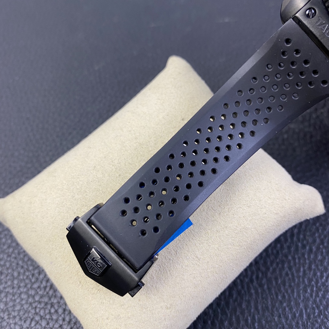 Tag Heuer Grand Carrera CAV5185.FT6020 43mm