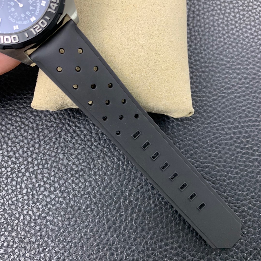 Tag Heuer Formula 1 Chronograph Black Dial CAZ1010.FT8024 Quartz 43mm