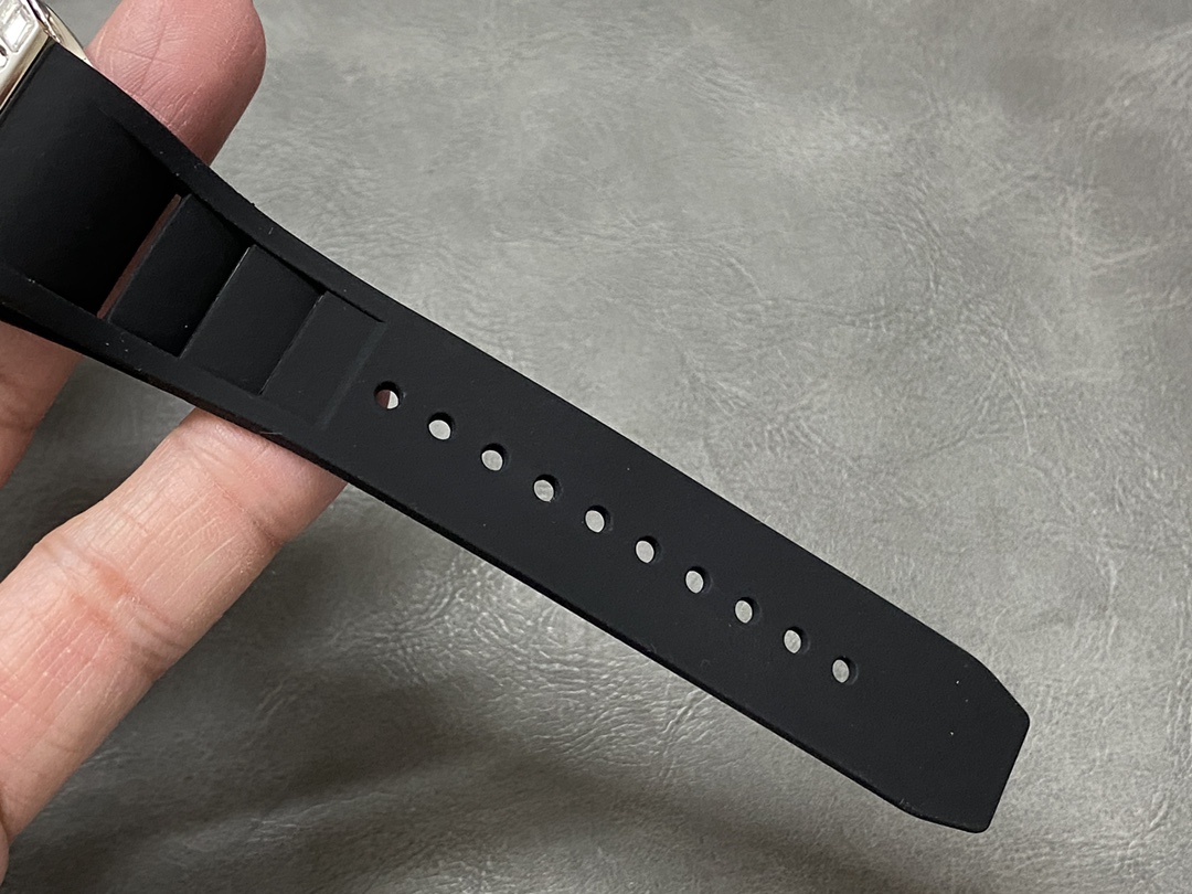 Richard Miller RM51-02 Tourbillon Diamond Twister Watch