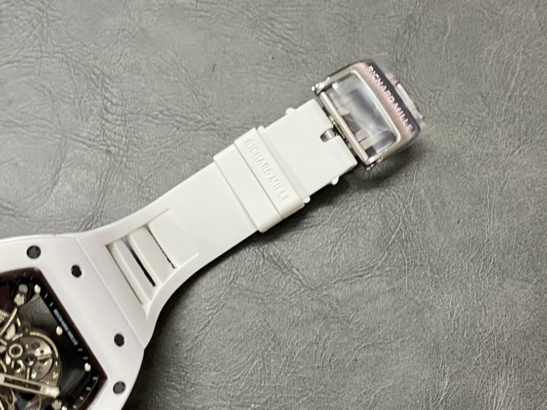 Richard Miller RM 055 RMUL2 NTPT Carbon Fiber Black Mark White Rubber Strap