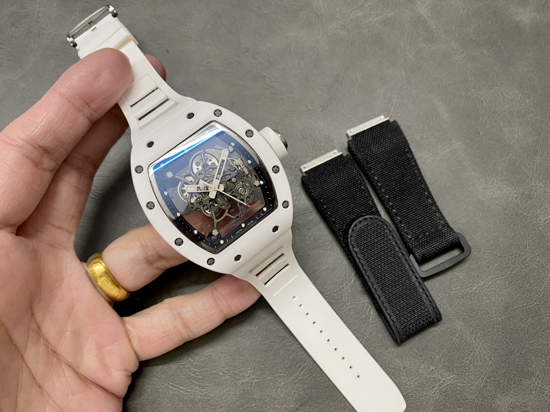 Richard Miller RM 055 RMUL2 NTPT Carbon Fiber Black Mark White Rubber Strap