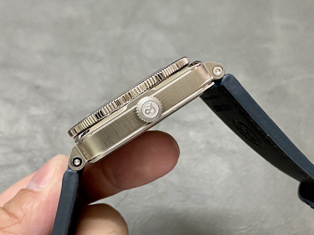 Bell & Ross BR 03 93-BL-STSCA Blue