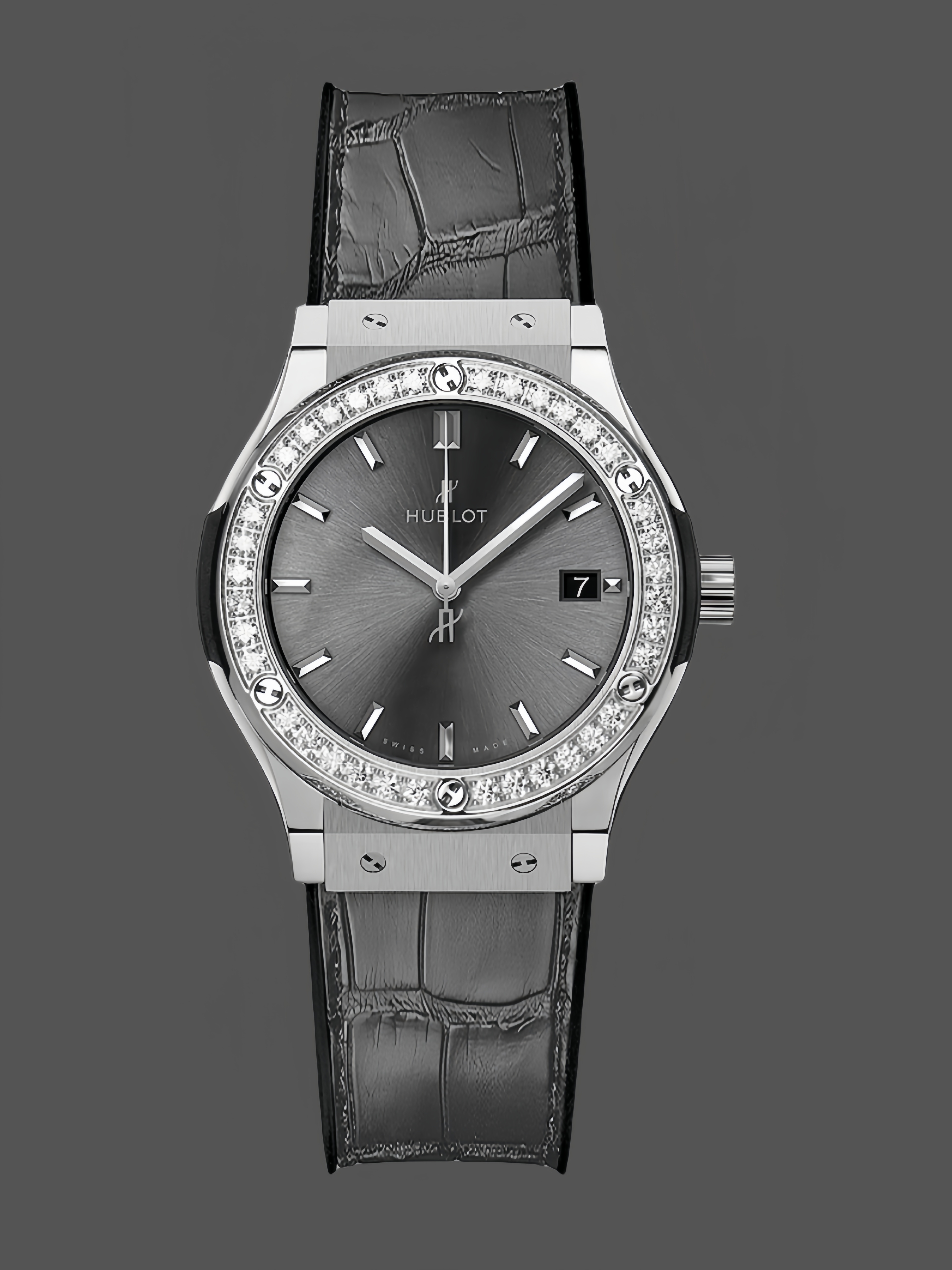 Hublot Classic Fusion 581.NX.7071.LR.1104 33mm Grey Lady Replica Watch