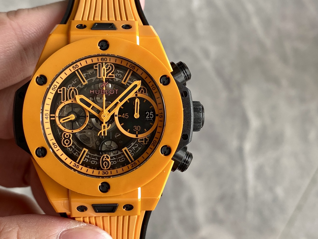 Hublot Big Bang Unico Orange Ceramic 42mm 441.CU.5910.RX