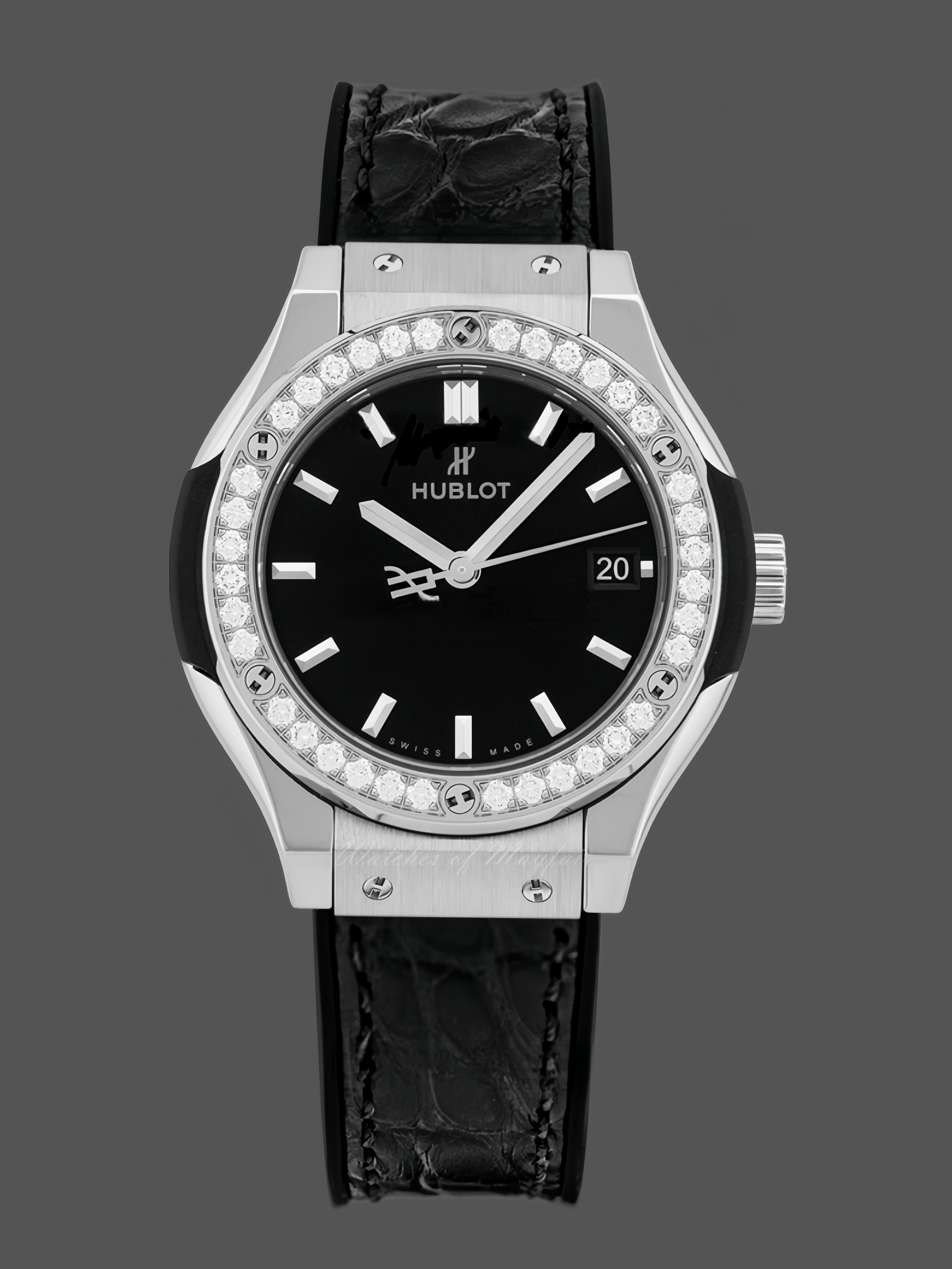 Hublot Classic Fusion 581.NX.1171.LR.1104 33mm Lady Watch