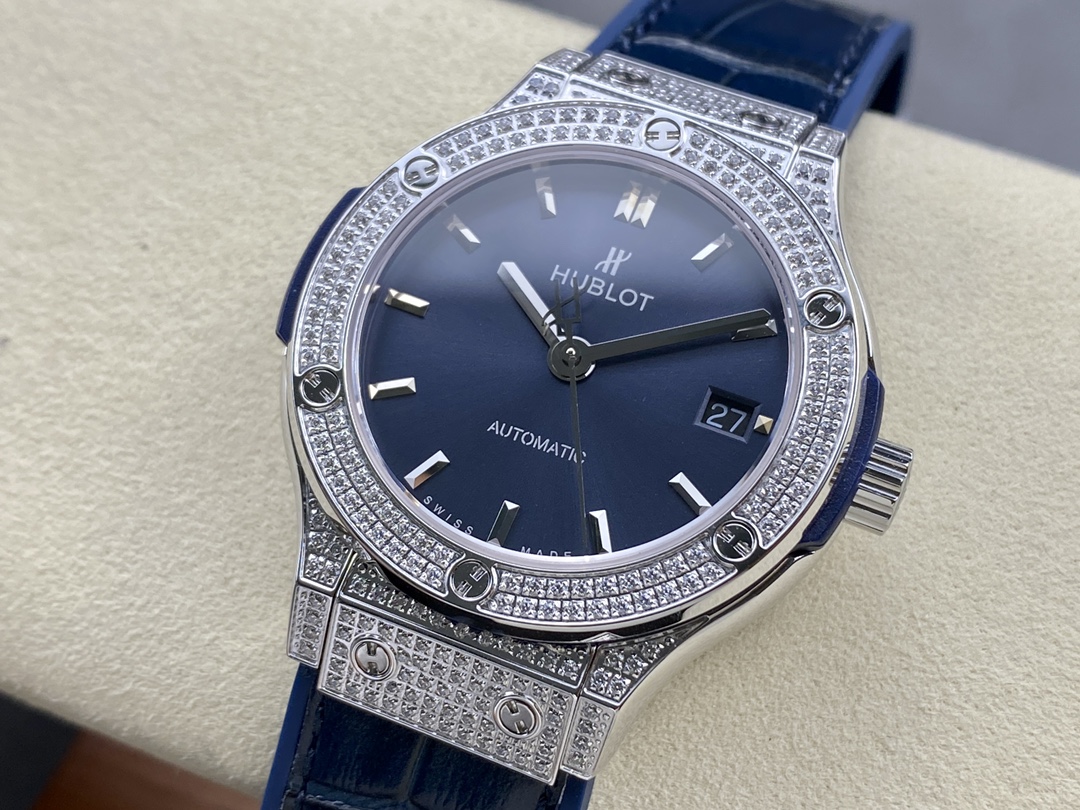 511.NX.7170.LR Hublot Classic Fusion Diamond Automatic