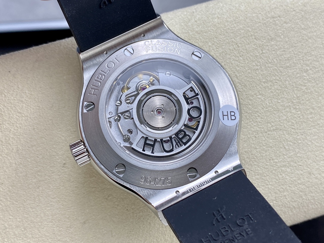 542.NX.1171.RX Hublot Classic Fusion Automatic Rubber