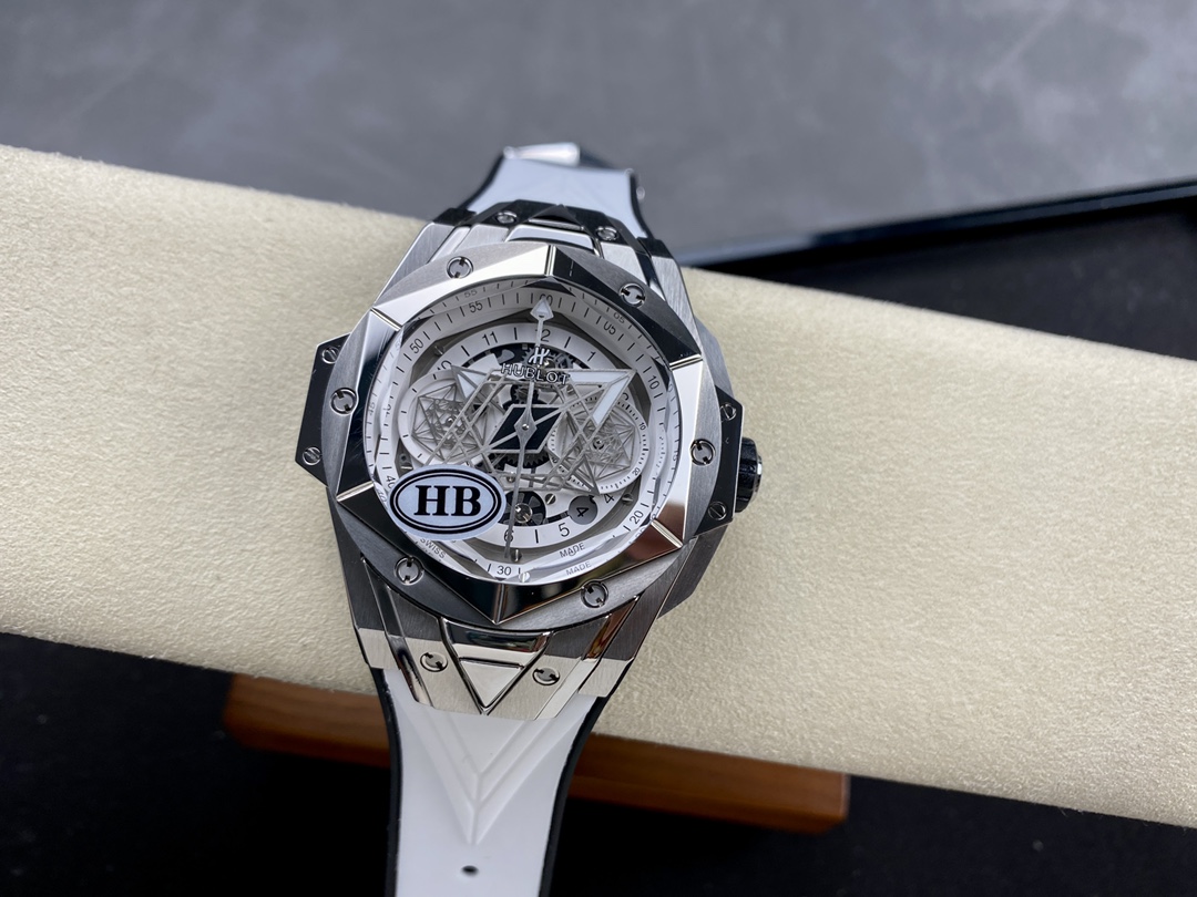418.NX.2001.RX.1604.MXM20 Hublot Big Bang Titanium
