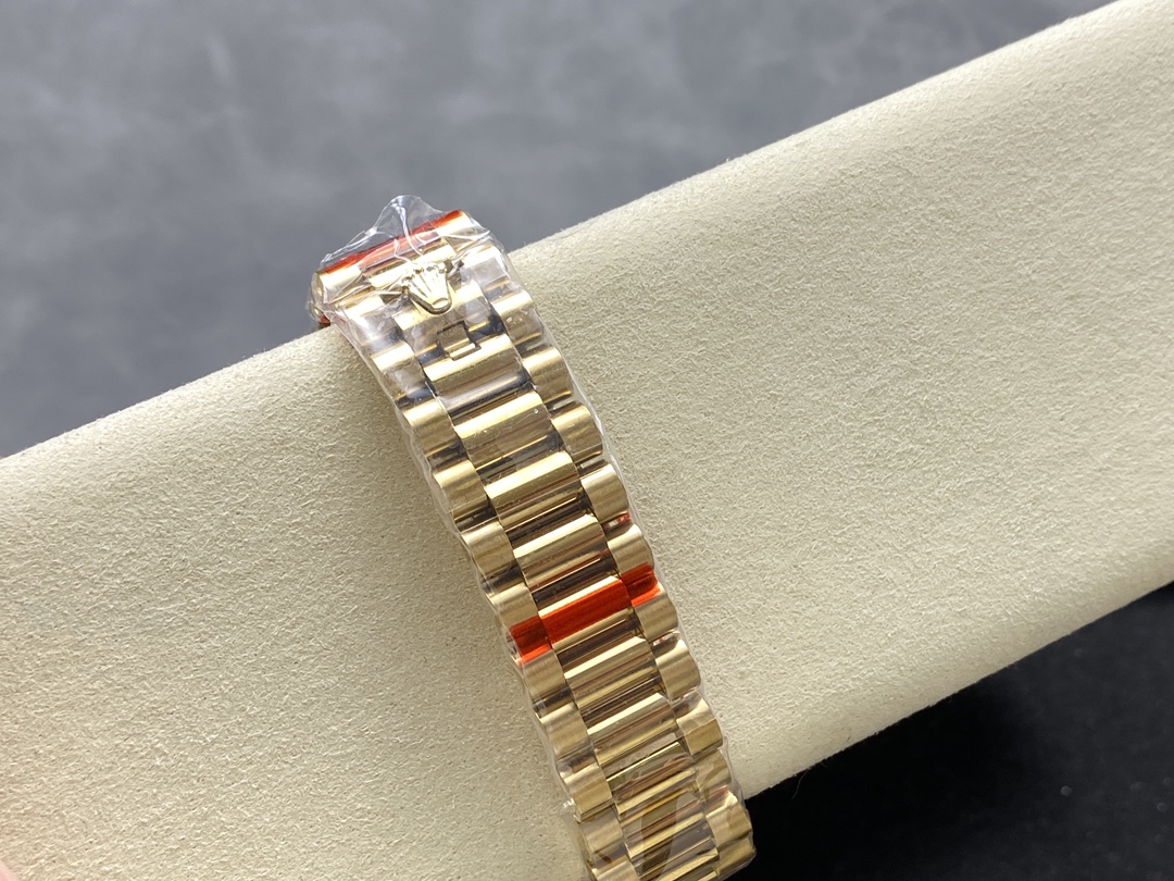 Rolex Day Date 128238-0106 36mm Yellow Gold Fluted Bezel Emoji Puzzle Dial