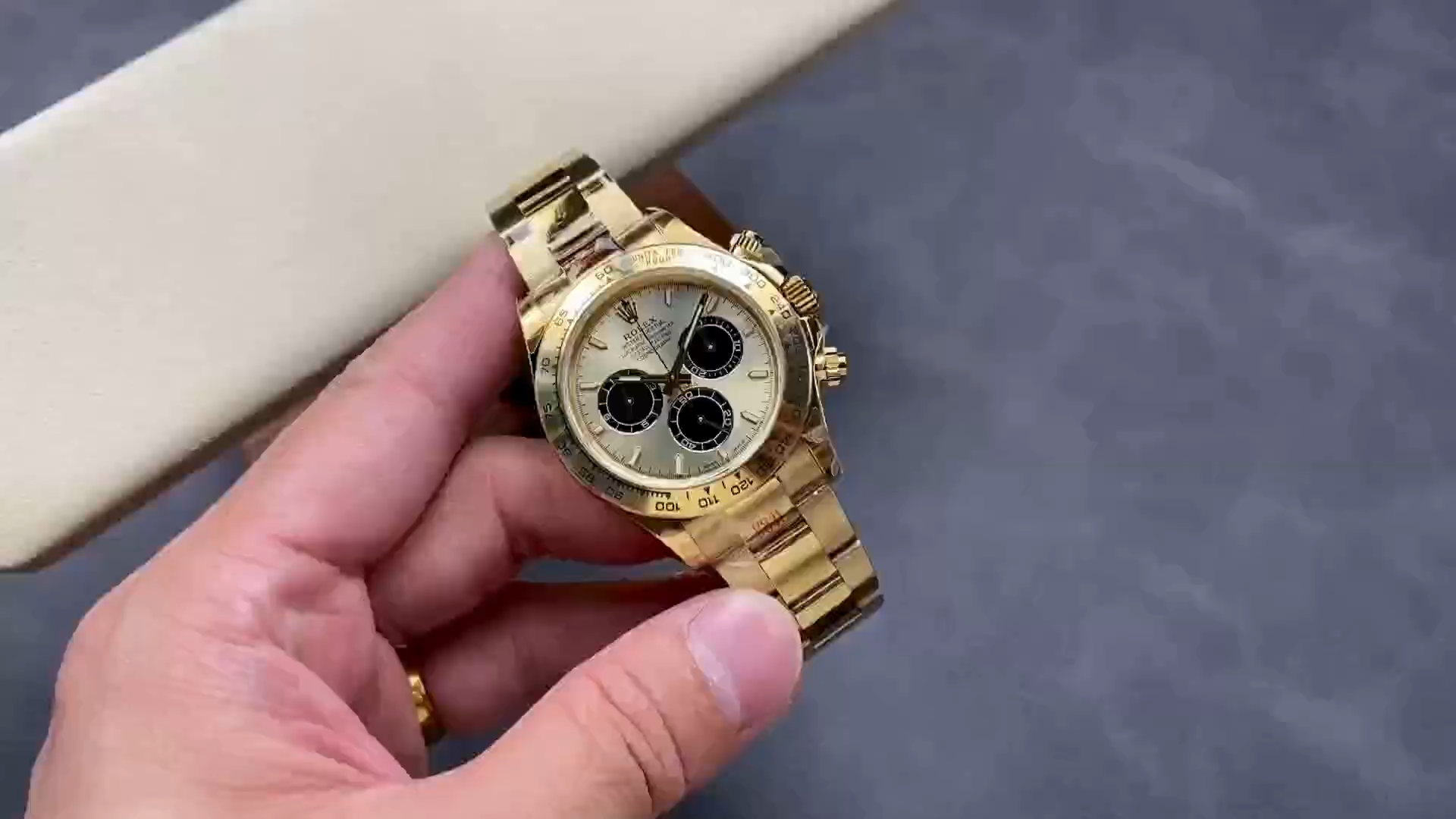 Rolex Daytona 126508 0006 Yellow Gold on Bracelet 1:1 Replica Watch
