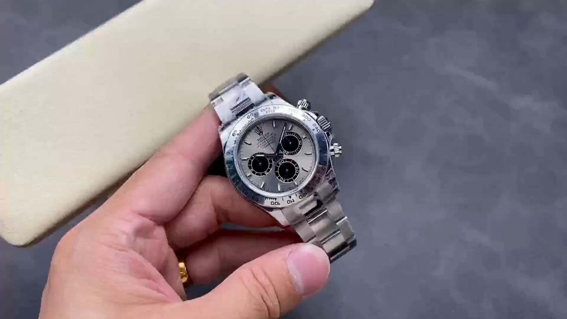 Rolex Cosmograph Daytona 126509 0003 Silver Dial 40MM