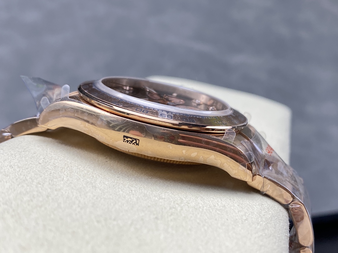 Replica Rolex Daytona 126505