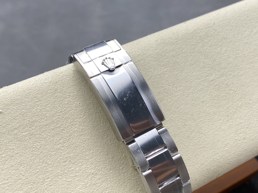 Rolex Cosmograph Daytona 126509 0002 Diamond Mark 40MM