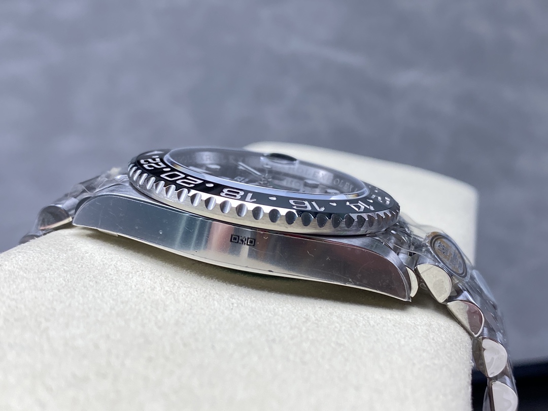 Rolex Gmt Master II Automatic Black Dial M126710GRNR 0003 40mm