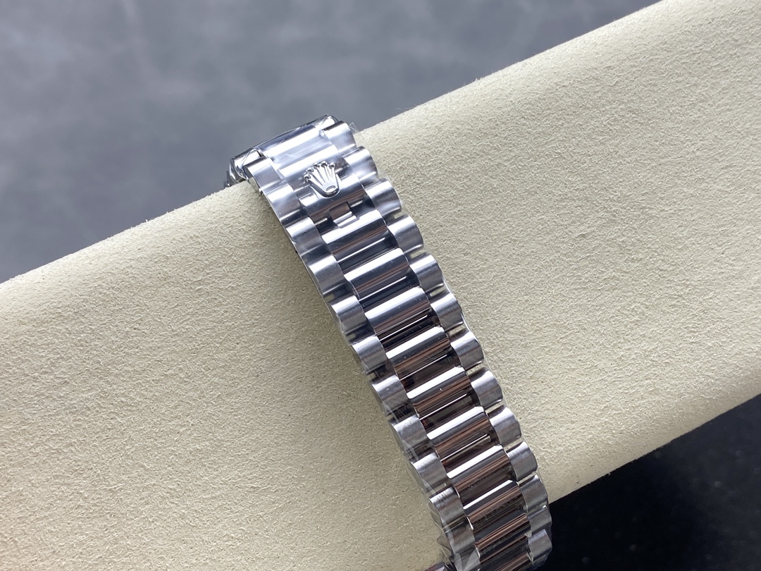 Rolex Day Date 36mm White Gold 128239 0016 Pave Rainbow Diamond Dial