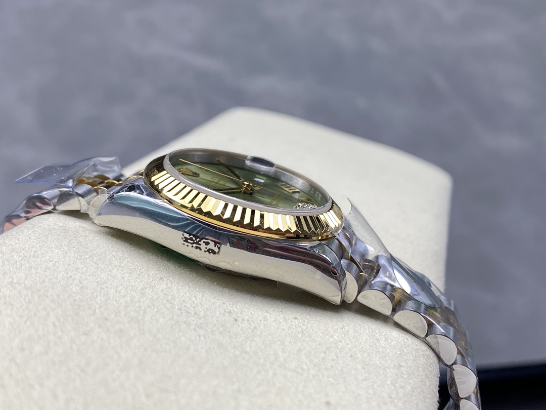 Rolex Datejust 31mm Stainless Steel and Yellow Gold 278273 0016 Green VI Roman Jubilee