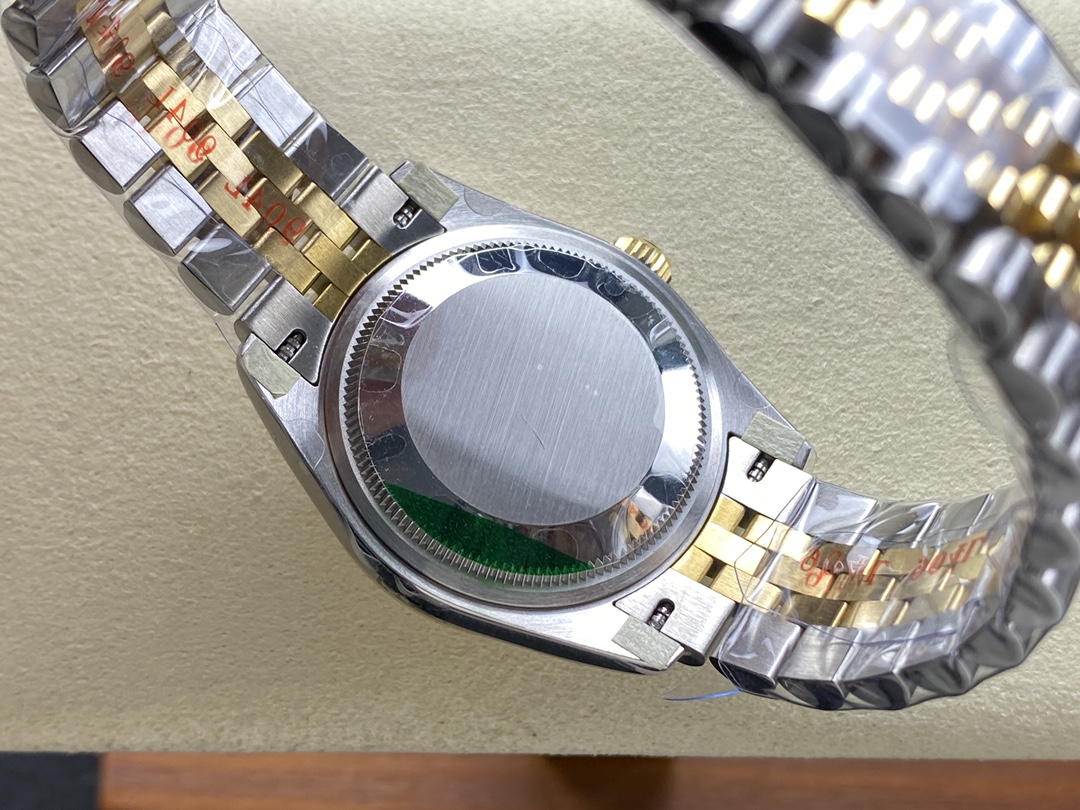 Rolex Datejust 31mm Stainless Steel and Yellow Gold 278273 0026 Champagne Diamond Jubilee