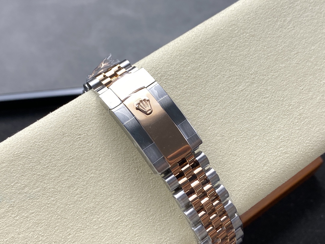 Rolex Datejust 126231 0021 Mother-of-Pearl Dial 36mm Jubilee Bracelet