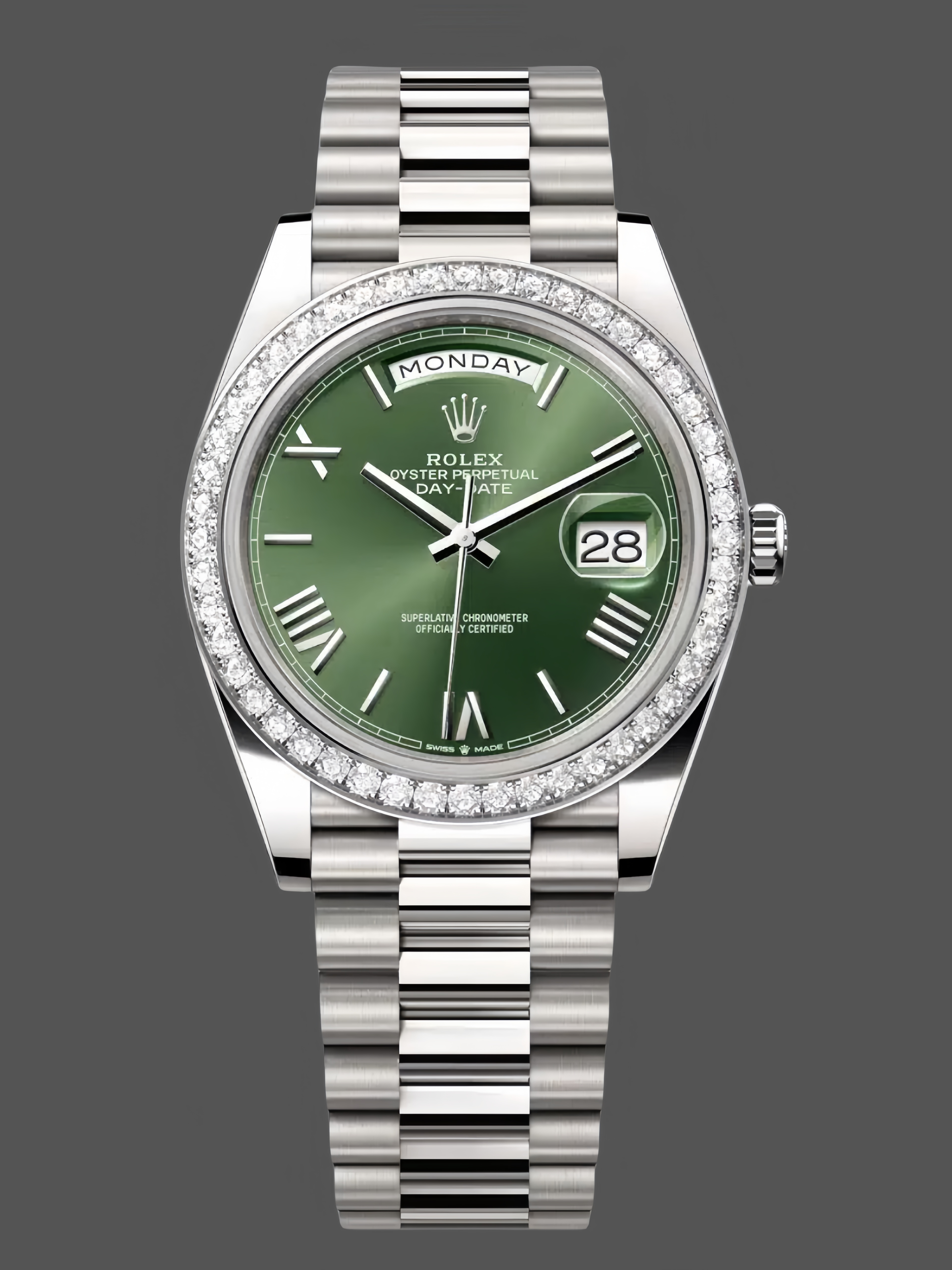 Rolex Day-Date 228349RBR Green Roman Dial Diamond Bezel 40mm Mens Replica Watch