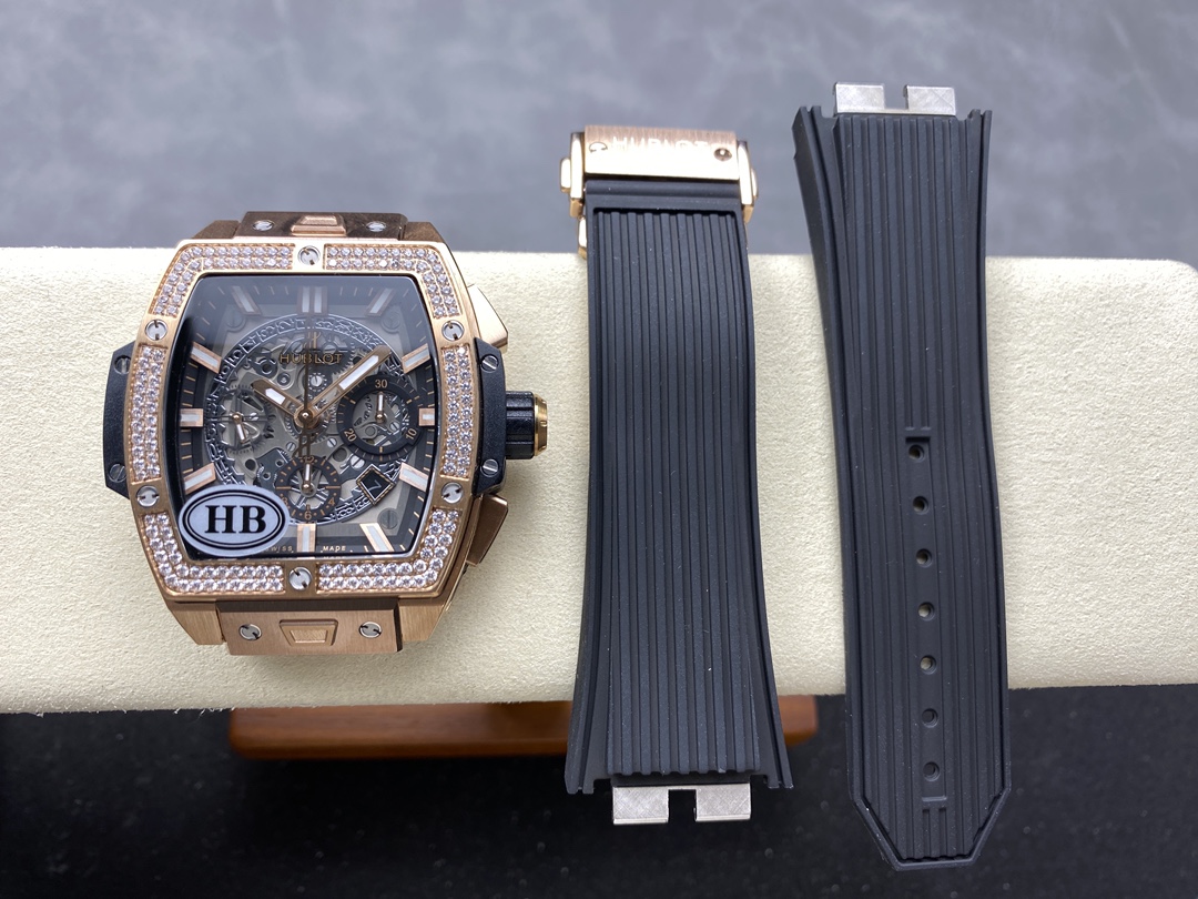 Hublot Spirit of Big Bang King Gold Diamonds 42 mm 642.OX.0180.RX.1104