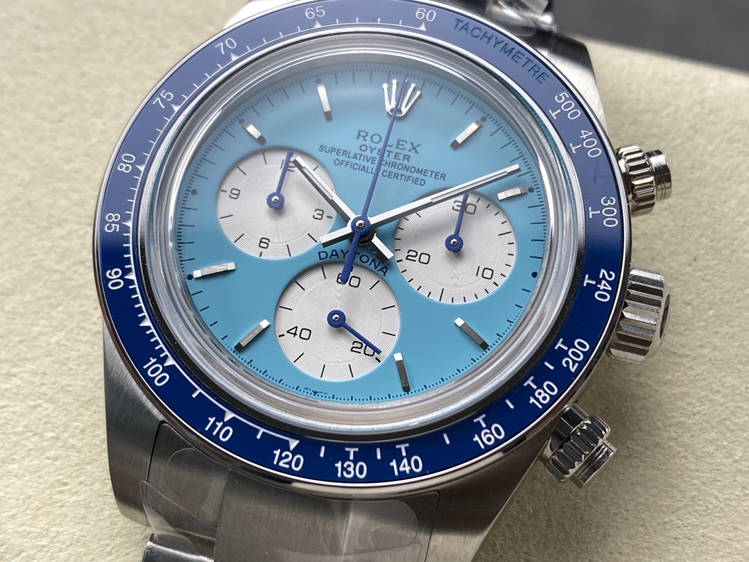 Rolex Daytona Artisans de Genève Customized 40mm Blue Dial Mens Watch