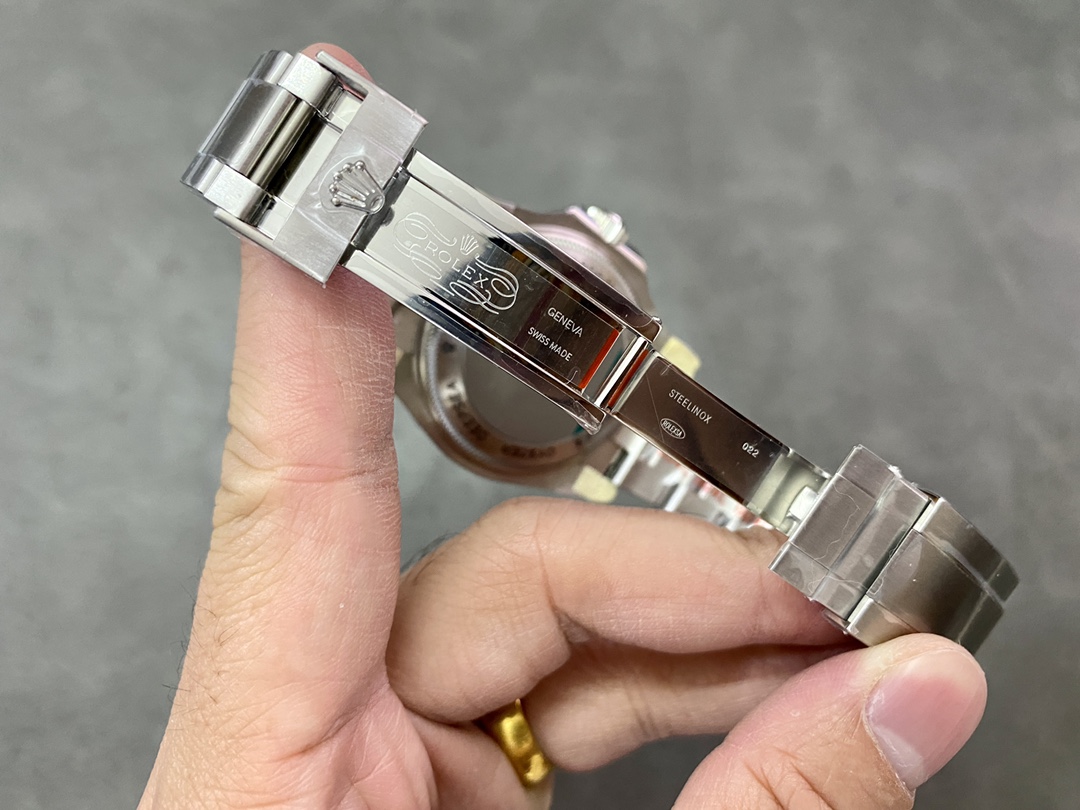 Rolex Deepsea 126660 Black Dial Oyster Steel 44mm Mens replica watch