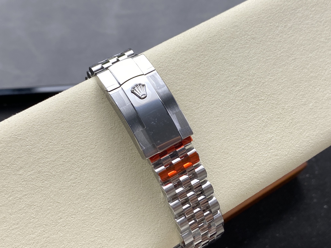 Rolex Datejust 126234 Fluted Bezel Blue Fluted Motif Dial 36MM Unisex Replica Watch