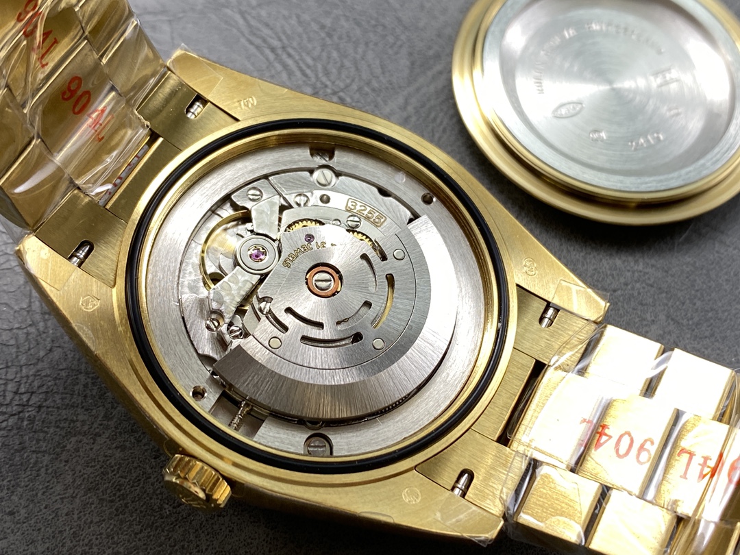 Rolex Day Date 40 Yellow Gold Pave Diamond Dial M228238 0054 Men's Watch