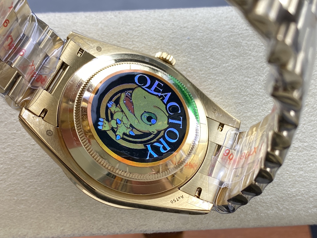 Rolex Day-Date 228348RBR 0039 Black Diamond Dial Diamond Bezel 40mm Mens Replica Watch