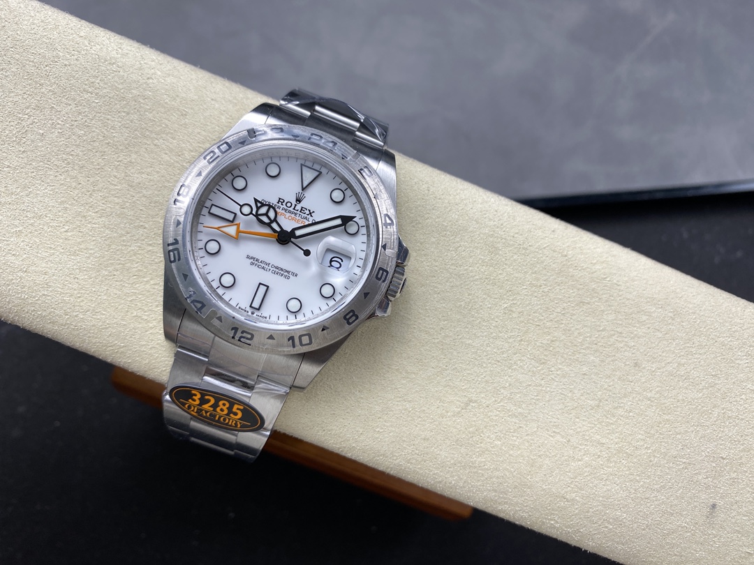 Rolex Explorer II m226570 0001 Stainless Steel White Dial 42MM Mens Replica Watch