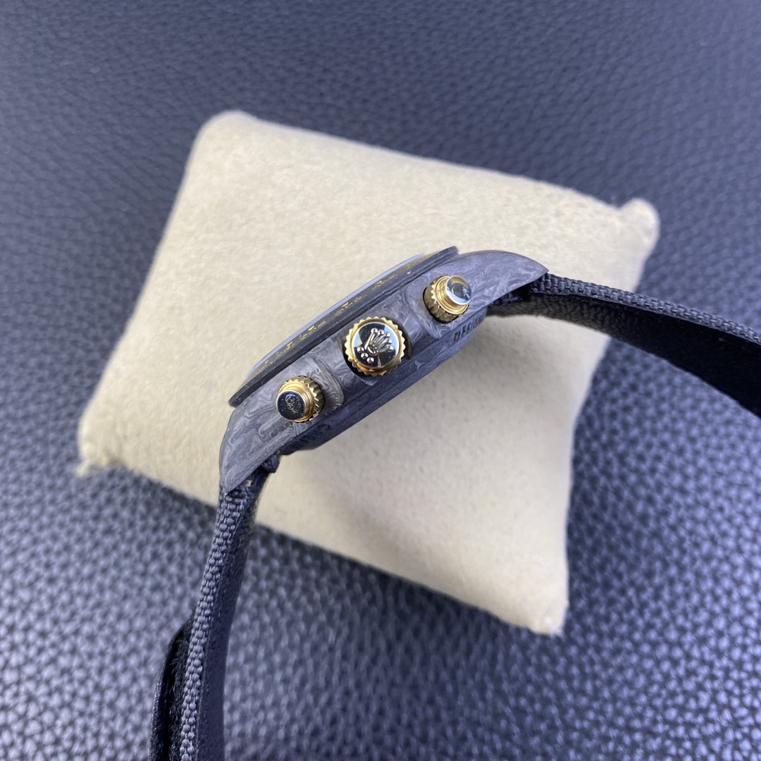 Rolex Cosmograph Daytona DiW Essence Carbon Fiber Luminous Limited Edition