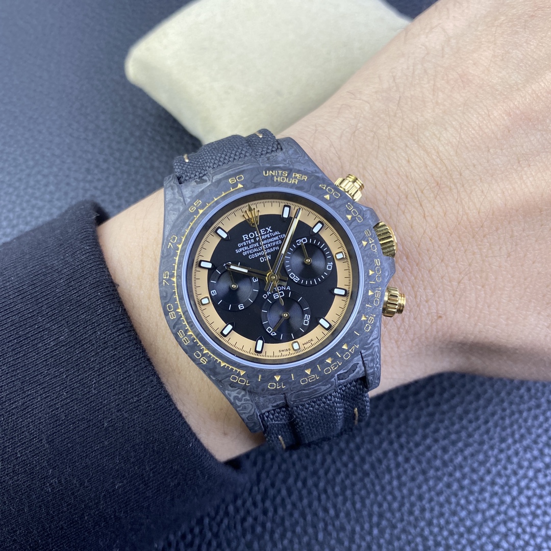 Rolex Cosmograph Daytona DiW Essence Carbon Fiber Luminous Limited Edition