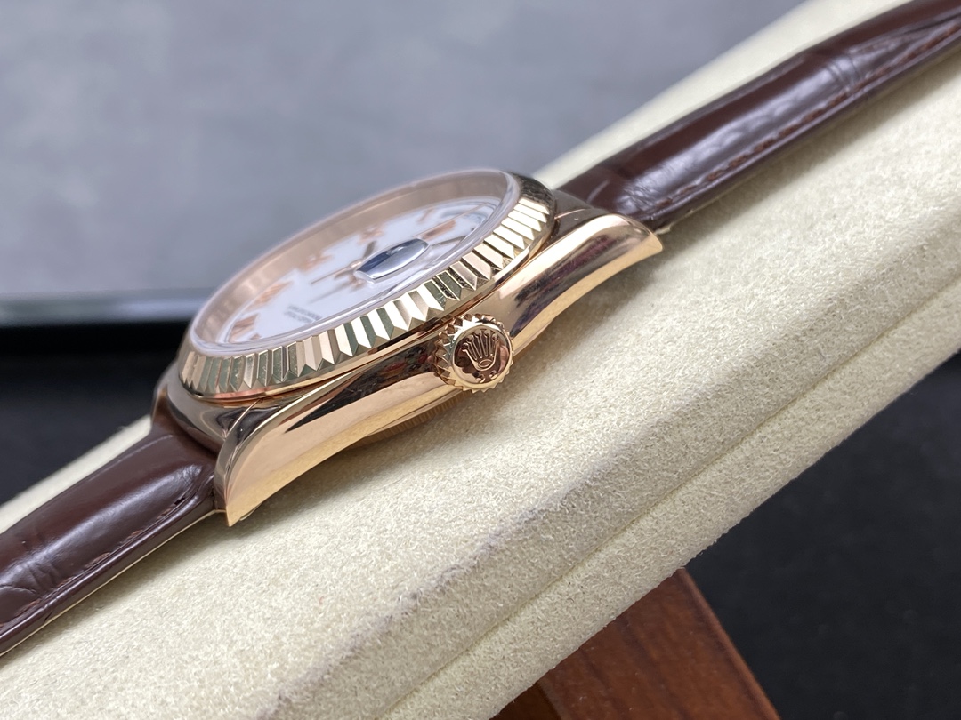 Rolex Day Date 36 White Dial 118135 0064 Brown Leather Watch