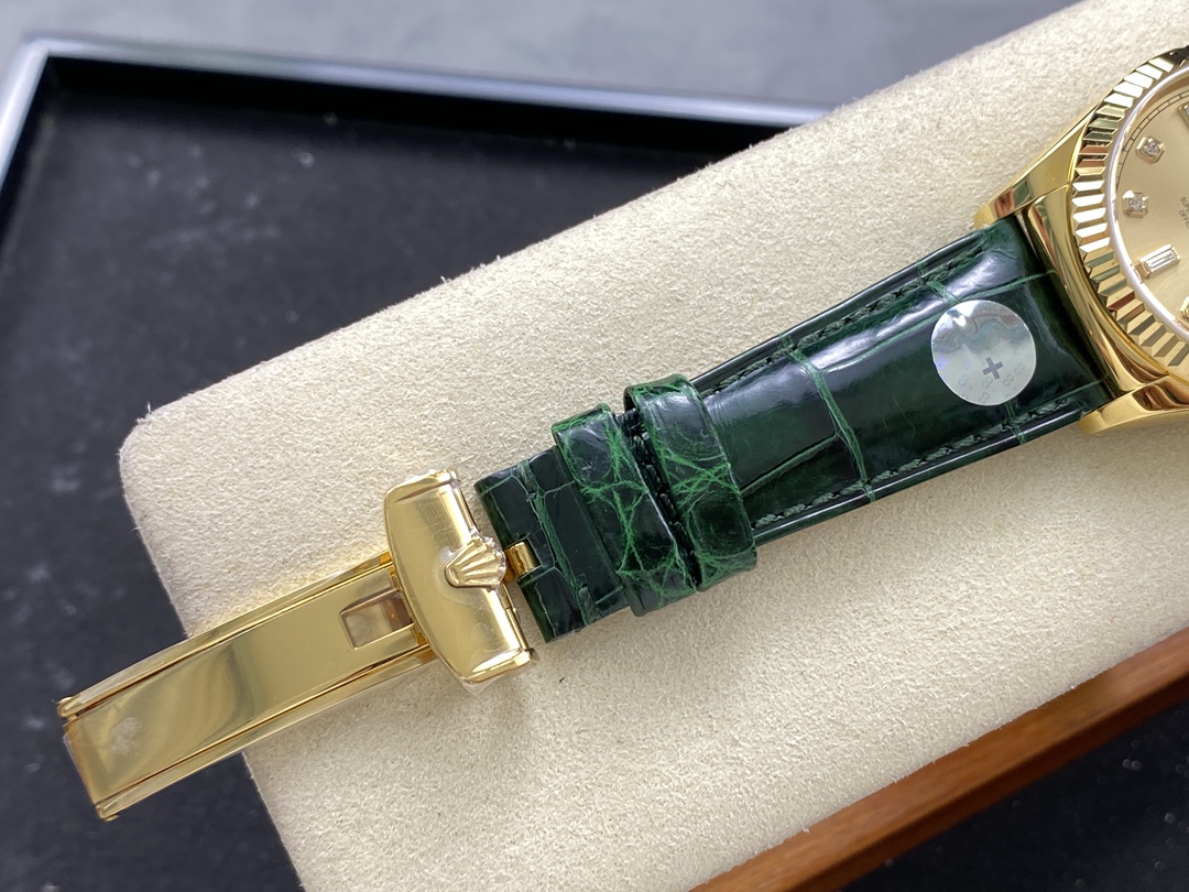 Rolex Day Date 36 Yellow Gold Champagne Dial 118138 0148 Green Leather Strap