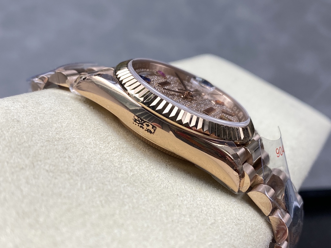 Rolex Day Date 36 Diamond Paved Dial Fluted Bezel 18K Everose gold 128235 0039 President Watch