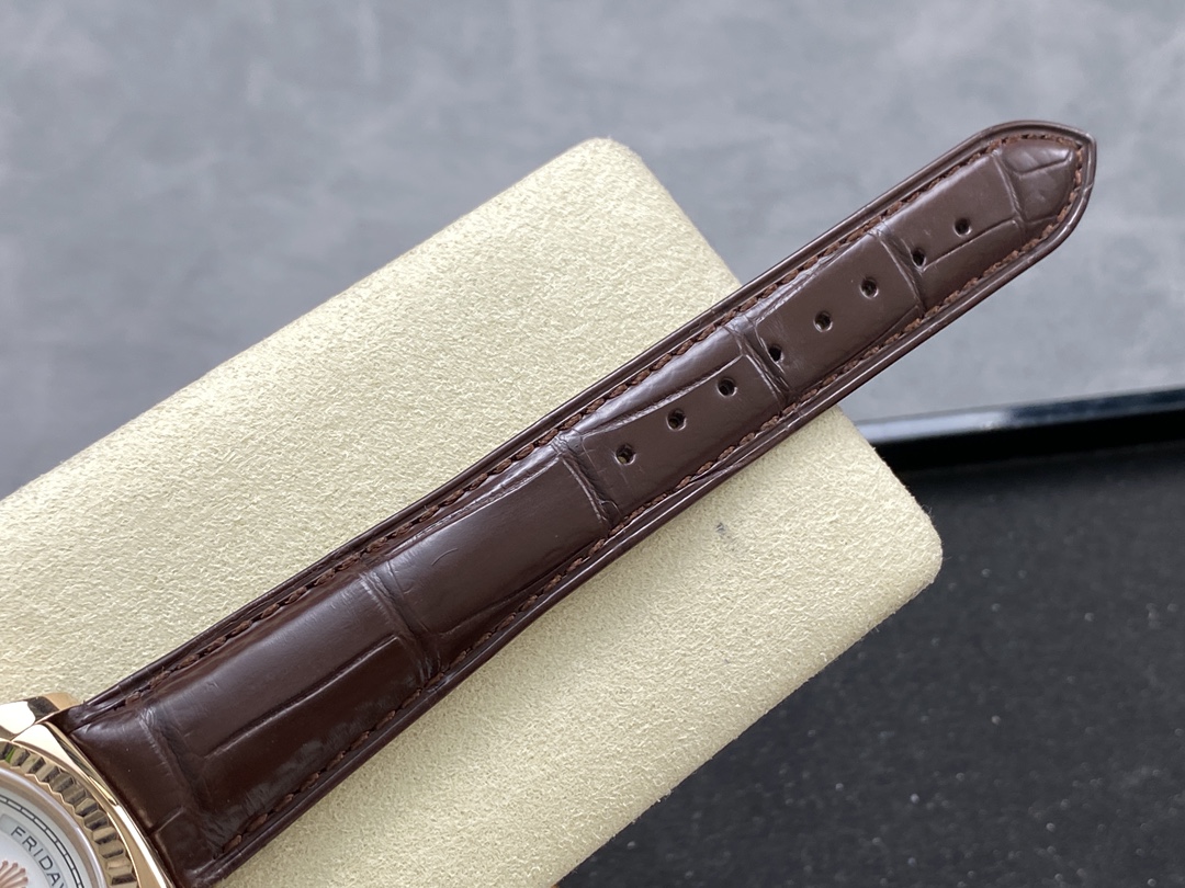 Rolex Day Date 36 White Dial 118135 0064 Brown Leather Watch