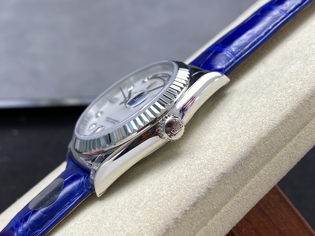 Rolex Day Date 36 White Gold Diamond Rhodium Dial 118139 0053