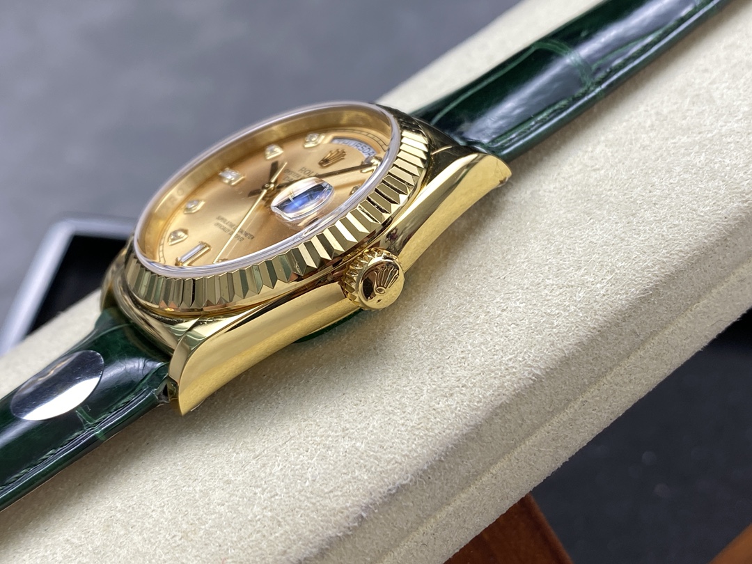 Rolex Day Date 36 Yellow Gold Champagne Dial 118138 0148 Green Leather Strap