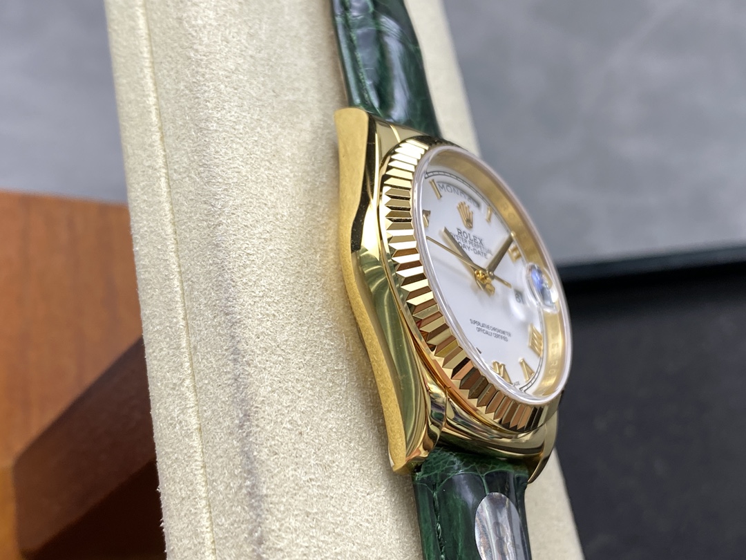 Rolex Day Date 36 White Dial Solid 18k Yellow Gold 118138 Roman