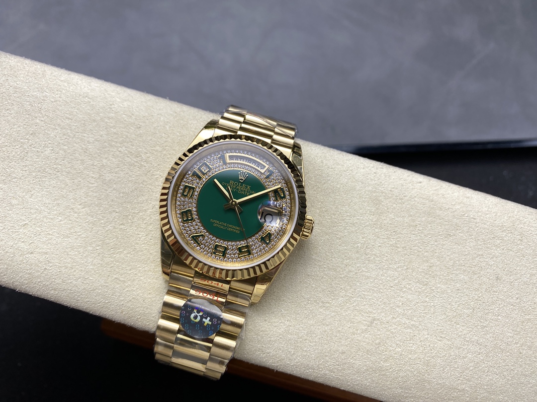 Rolex Day-Date 118238 Yellow Gold Green Diamond Pave Dial 36mm Unisex Replica Watch