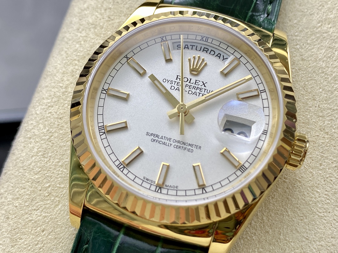Rolex Day Date 36 White Dial 118135 0123 Green Leather Watch