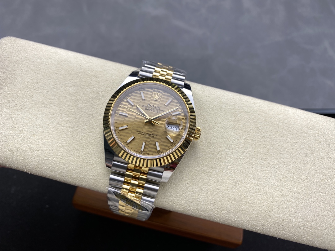Rolex Datejust 126233 Champagne Motif dial Fluted Bezel 36MM Unisex Replica Watch